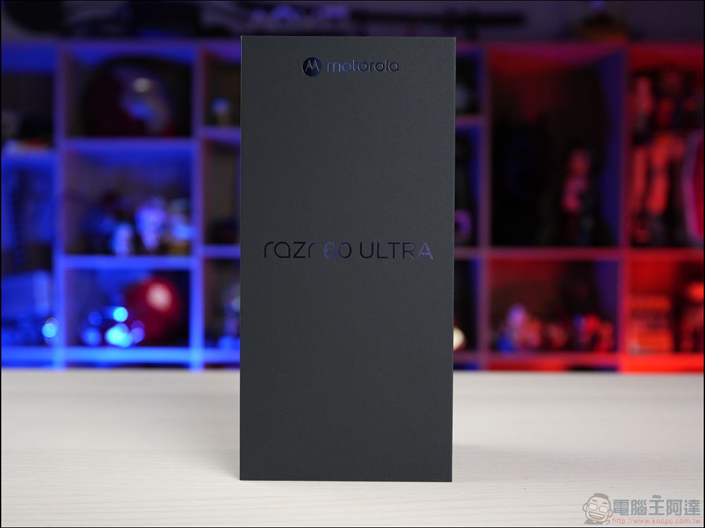 Motorola razr 60 ULTRA 開箱評測:潮流品味與AI科技的完美結合 - 電腦王阿達 Motorola razr 60 ULTRA 開箱評測:潮流品味與AI科技的完美結合 - 電腦王阿達