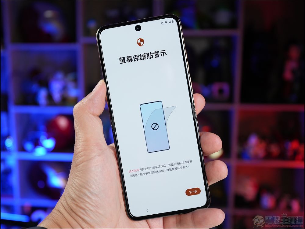 Motorola razr 60 ULTRA 開箱評測:潮流品味與AI科技的完美結合 - 電腦王阿達 Motorola razr 60 ULTRA 開箱評測:潮流品味與AI科技的完美結合 - 電腦王阿達