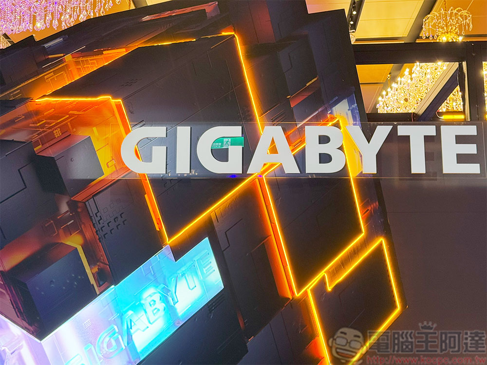 【COMPUTEX 2025】技嘉 Gigabyte「LEADING EDGE」發表會揭示全方位 AI 解決方案 - 電腦王阿達 【COMPUTEX 2025】技嘉 Gigabyte「LEADING EDGE」發表會揭示全方位 AI 解決方案 - 電腦王阿達
