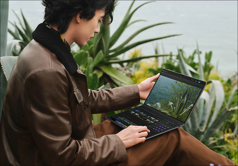 華為 HUAWEI MateBook Fold 摺疊螢幕筆電登場!全展開就是 18 吋超大螢幕 - 電腦王阿達 華為 HUAWEI MateBook Fold 摺疊螢幕筆電登場!全展開就是 18 吋超大螢幕 - 電腦王阿達