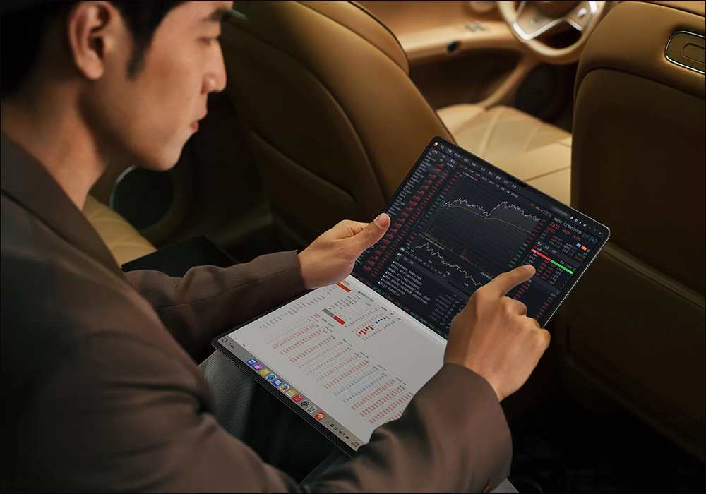 華為 HUAWEI MateBook Fold 摺疊螢幕筆電登場!全展開就是 18 吋超大螢幕 - 電腦王阿達 華為 HUAWEI MateBook Fold 摺疊螢幕筆電登場!全展開就是 18 吋超大螢幕 - 電腦王阿達