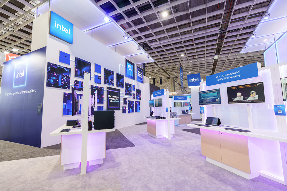 英特爾COMPUTEX 2025重磅亮相,展示從PC到AI伺服器的創新技術 - 電腦王阿達 英特爾COMPUTEX 2025重磅亮相,展示從PC到AI伺服器的創新技術 - 電腦王阿達