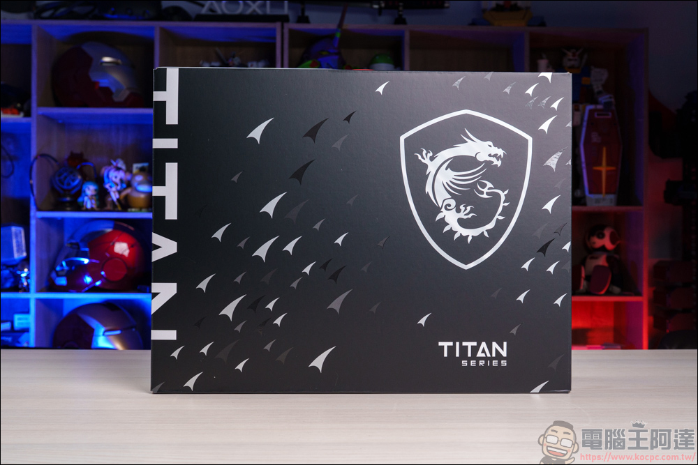 AI 應用、遊戲、剪輯地表最強RTX 5090筆電!MSI Titan 18 HX AI 旗艦電競筆電開箱 - 電腦王阿達 AI 應用、遊戲、剪輯地表最強RTX 5090筆電!MSI Titan 18 HX AI 旗艦電競筆電開箱 - 電腦王阿達