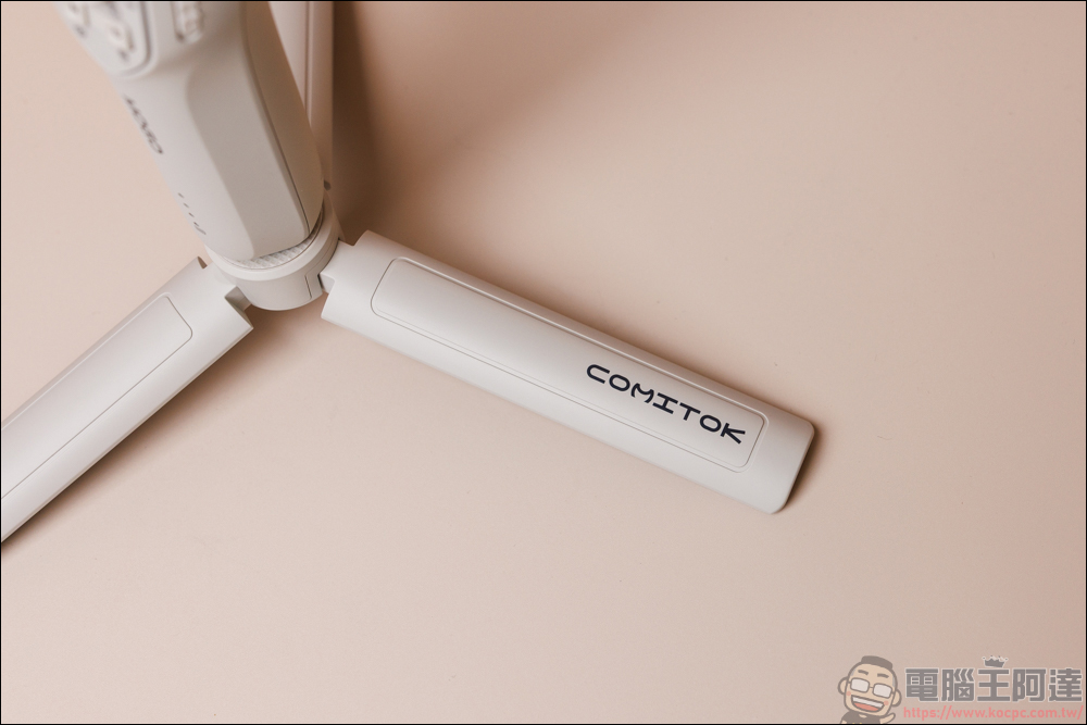 COMITOK MOGO 手機穩定器開箱動手玩|與 Apple DockKit 連動,讓穩定器成為你的隨行攝影師! - 電腦王阿達 COMITOK MOGO 手機穩定器開箱動手玩|與 Apple DockKit 連動,讓穩定器成為你的隨行攝影師! - 電腦王阿達