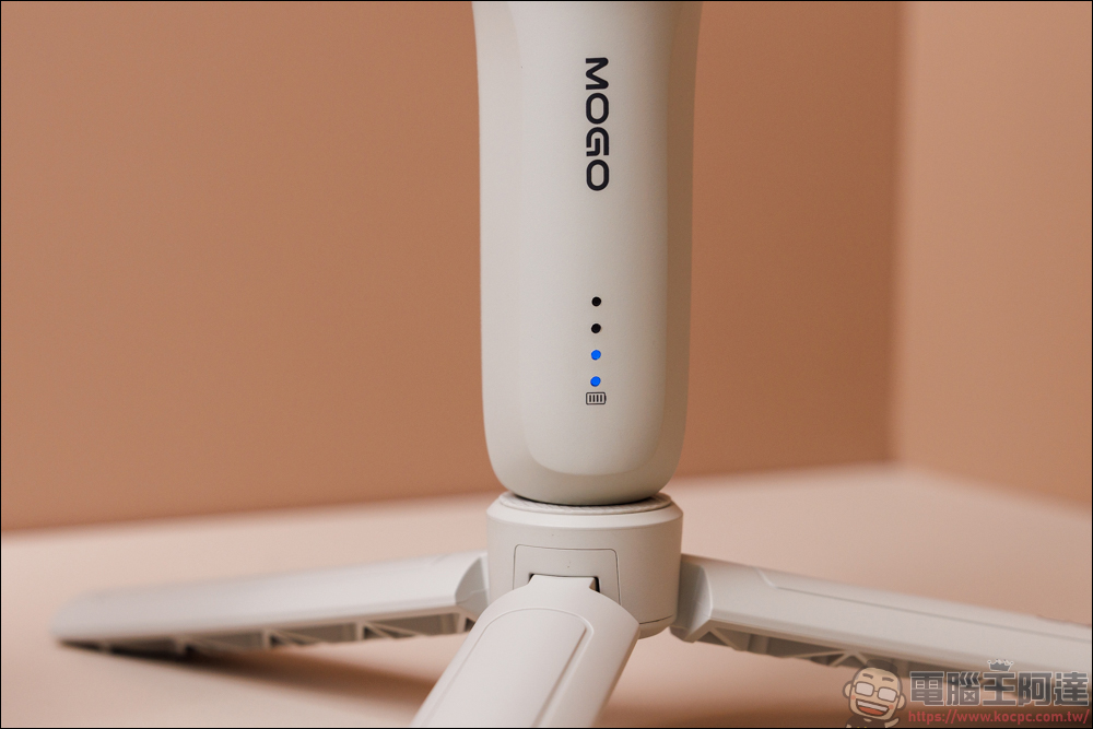 COMITOK MOGO 手機穩定器開箱動手玩|與 Apple DockKit 連動,讓穩定器成為你的隨行攝影師! - 電腦王阿達 COMITOK MOGO 手機穩定器開箱動手玩|與 Apple DockKit 連動,讓穩定器成為你的隨行攝影師! - 電腦王阿達