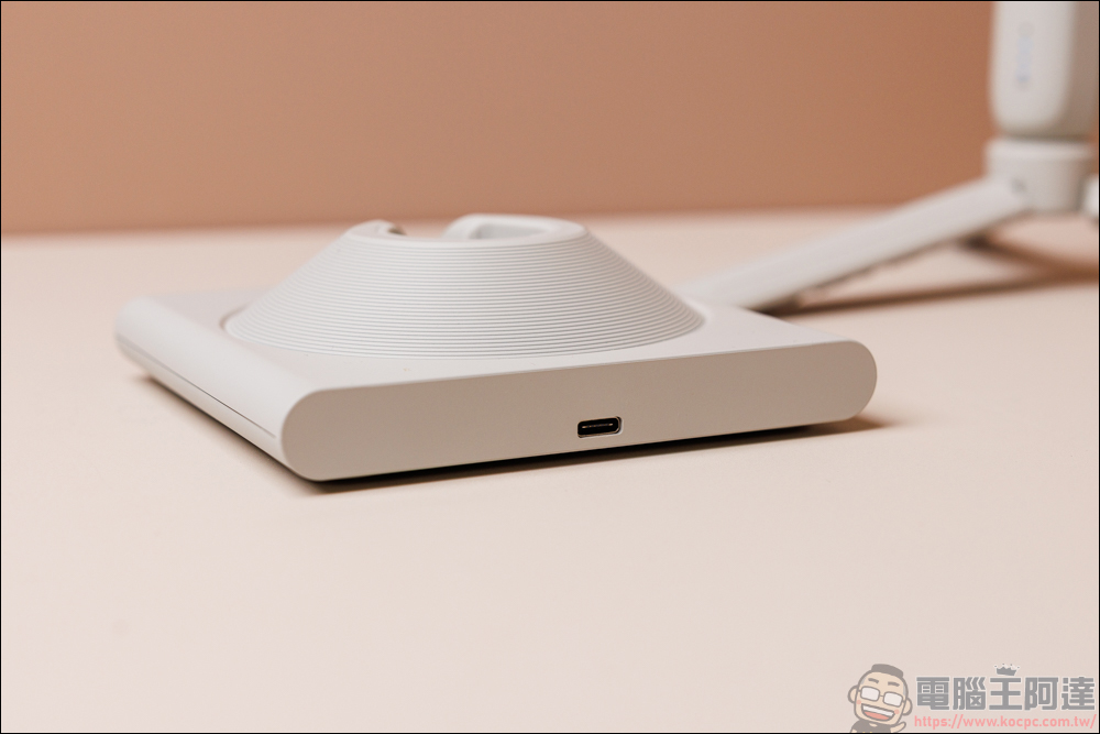 COMITOK MOGO 手機穩定器開箱動手玩|與 Apple DockKit 連動,讓穩定器成為你的隨行攝影師! - 電腦王阿達 COMITOK MOGO 手機穩定器開箱動手玩|與 Apple DockKit 連動,讓穩定器成為你的隨行攝影師! - 電腦王阿達