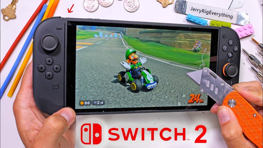 Nintendo Switch 2 暴力測試來了!螢幕容易刮傷、Joy-Con 大力扯掉也不會損壞 - 電腦王阿達 Nintendo Switch 2 暴力測試來了!螢幕容易刮傷、Joy-Con 大力扯掉也不會損壞 - 電腦王阿達