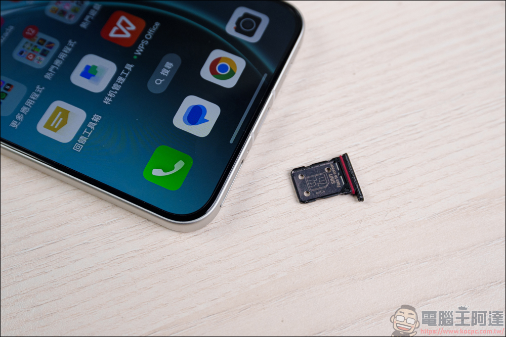OPPO Reno14 Pro 開箱:5000萬畫素四鏡頭 + AI 影像黑科技,續航實力全面升級 - 電腦王阿達 OPPO Reno14 Pro 開箱:5000萬畫素四鏡頭 + AI 影像黑科技,續航實力全面升級 - 電腦王阿達