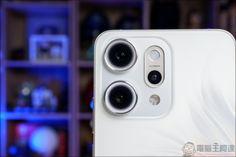 OPPO Reno14 Pro 開箱:5000萬畫素四鏡頭 + AI 影像黑科技,續航實力全面升級 - 電腦王阿達 OPPO Reno14 Pro 開箱:5000萬畫素四鏡頭 + AI 影像黑科技,續航實力全面升級 - 電腦王阿達