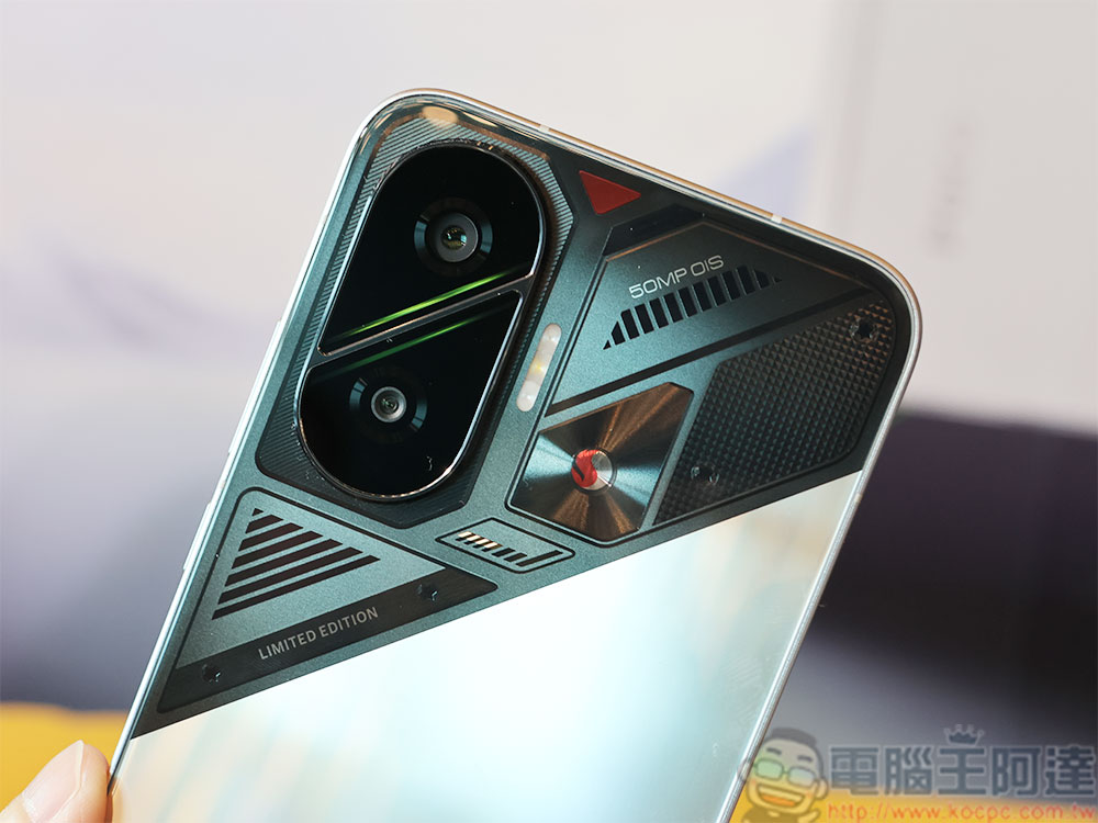 POCO F7 重磅登台,狂飆效能、沉浸視野全面制霸! - 電腦王阿達 POCO F7 重磅登台,狂飆效能、沉浸視野全面制霸! - 電腦王阿達