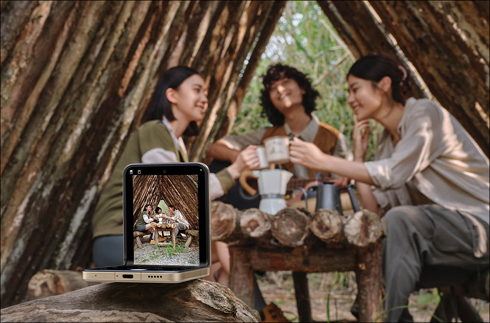 小米 Xiaomi MIX Flip 2 全面進化:摺疊更耐、螢幕更實用、充電超快 - 電腦王阿達 Xiaomi MIX Flip 2