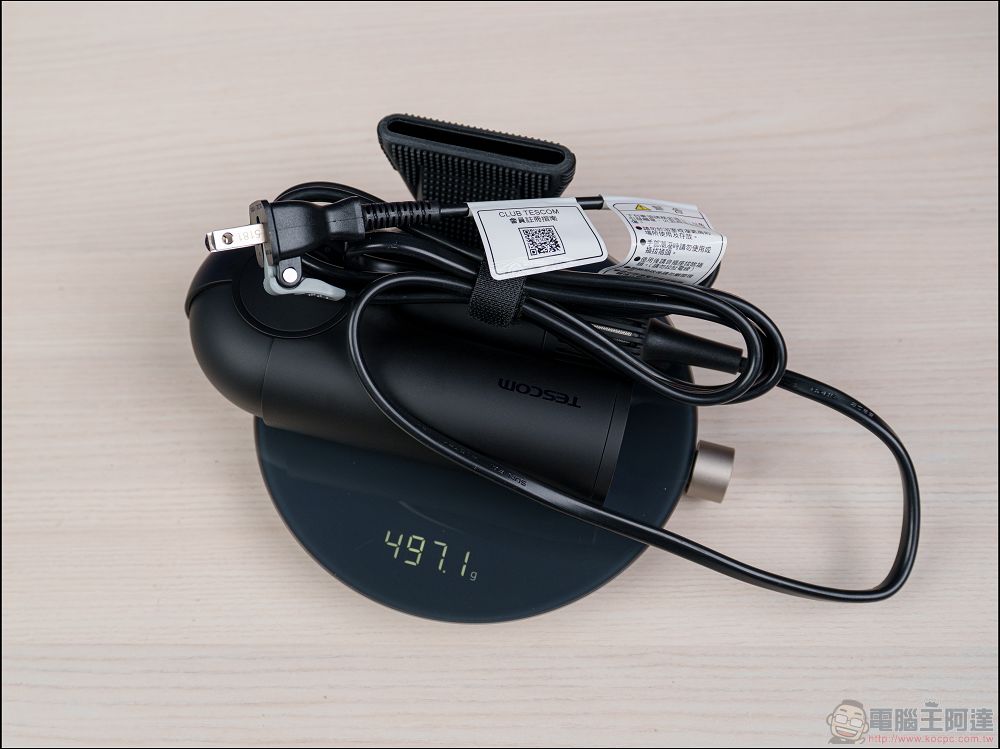 出國旅遊必備!小巧可折疊、全球可用、免切電壓:TESCOM TD860 miniGO國際自動變壓摺疊吹風機動手玩 - 電腦王阿達 出國旅遊必備!小巧可折疊、全球可用、免切電壓:TESCOM TD860 miniGO國際自動變壓摺疊吹風機動手玩 - 電腦王阿達