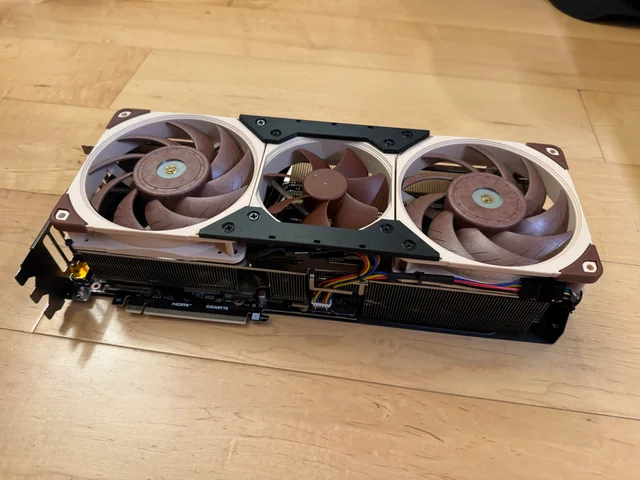嫌原廠 RTX 5090/RTX 5080 風扇太吵!國外網友用 3D 列印改裝後變安靜超多 - 電腦王阿達 嫌原廠 RTX 5090/RTX 5080 風扇太吵!國外網友用 3D 列印改裝後變安靜超多 - 電腦王阿達