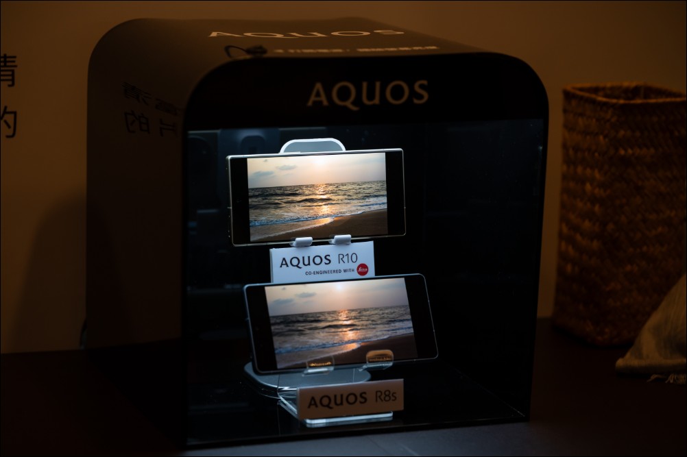 夏普推出2025夏季雙機:AQUOS R10輕旗艦與AQUOS wish5生活防護新機 - 電腦王阿達 夏普推出2025夏季雙機:AQUOS R10輕旗艦與AQUOS wish5生活防護新機 - 電腦王阿達