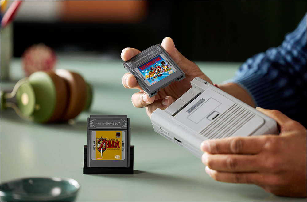 LEGO 72046 Game Boy 積木模型登場!1:1 比例還原任天堂經典掌機,插卡片重溫童年回憶 - 電腦王阿達 LEGO