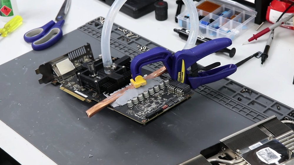 再見了曾經的神卡!GTX 1080 Ti 就算水冷 + 超頻,還是贏不過入門級 RTX 5050 - 電腦王阿達 再見了曾經的神卡!GTX 1080 Ti 就算水冷 + 超頻,還是贏不過入門級 RTX 5050 - 電腦王阿達