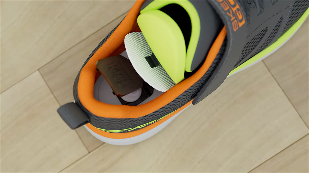 爸媽必看!Skechers 推出可藏 AirTag 的童鞋,孩子安全更升級 - 電腦王阿達 Skechers