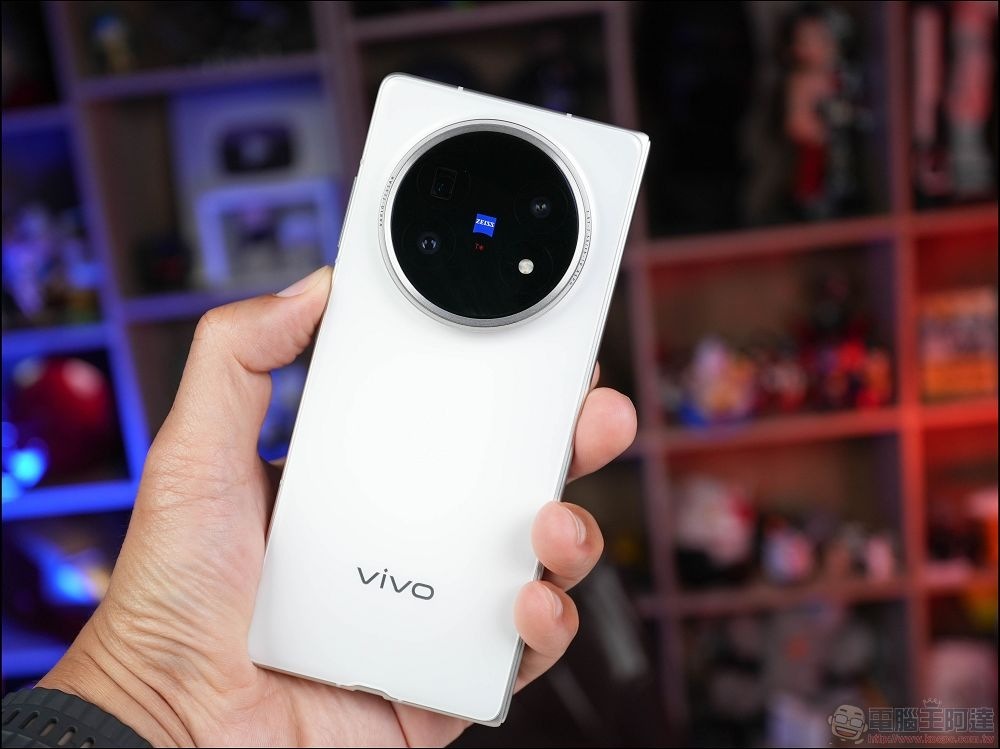 vivo X Fold5 開箱 - 06 vivo X Fold5 開箱 - 06