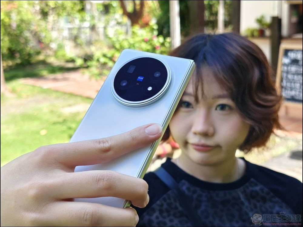 vivo X Fold5 開箱 - 28 vivo X Fold5 開箱 - 28
