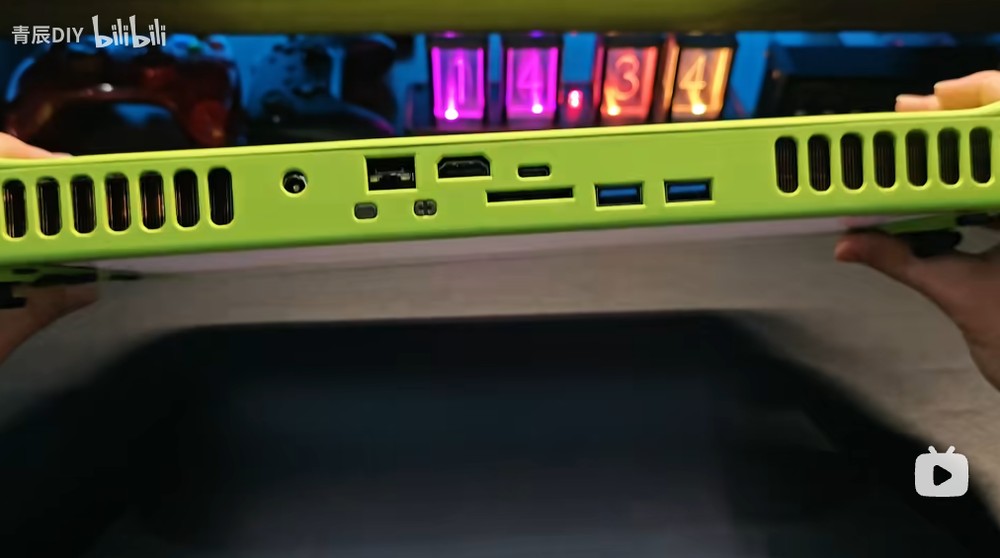中國玩家自製 12.5 吋 4K 遊戲掌機,搭載 RTX 4090 筆電 GPU + i9-14900HX 超猛規格 - 電腦王阿達 中國玩家自製 12.5 吋 4K 遊戲掌機,搭載 RTX 4090 筆電 GPU + i9-14900HX 超猛規格 - 電腦王阿達