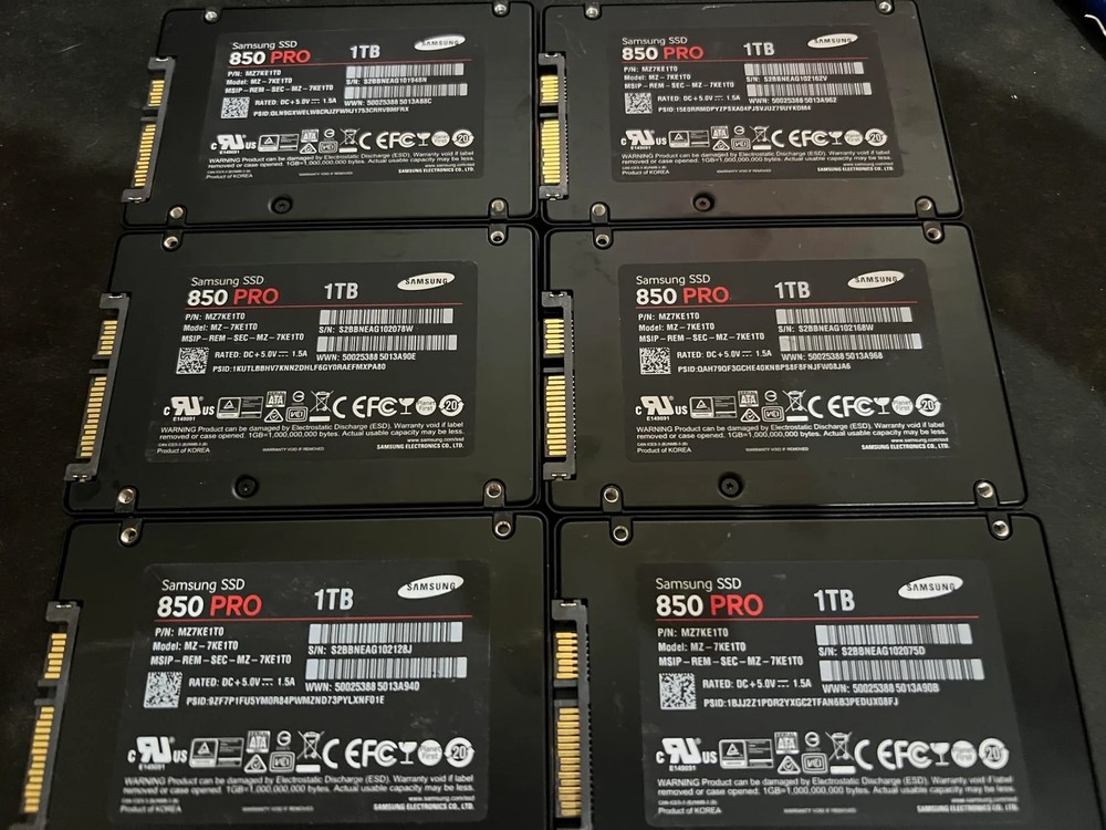 又有一位網友在垃圾場挖到寶!撿到 6 顆 1TB Samsung SSD 拿回去當遊戲庫 - 電腦王阿達 又有一位網友在垃圾場挖到寶!撿到 6 顆 1TB Samsung SSD 拿回去當遊戲庫 - 電腦王阿達