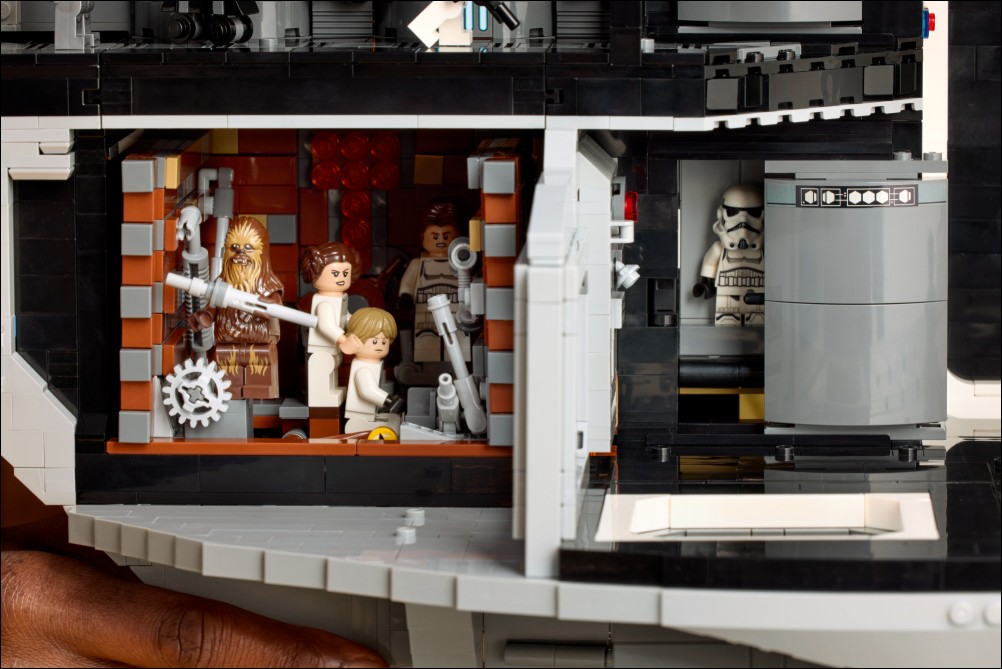 LEGO 發表史上最龐大、最昂貴《星際大戰》死星積木組,超過 9,000 塊零件、售價高達 1,000 美元 - 電腦王阿達 LEGO 發表史上最龐大、最昂貴《星際大戰》死星積木組,超過 9,000 塊零件、售價高達 1,000 美元 - 電腦王阿達