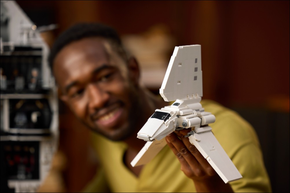 LEGO 發表史上最龐大、最昂貴《星際大戰》死星積木組,超過 9,000 塊零件、售價高達 1,000 美元 - 電腦王阿達 LEGO 發表史上最龐大、最昂貴《星際大戰》死星積木組,超過 9,000 塊零件、售價高達 1,000 美元 - 電腦王阿達