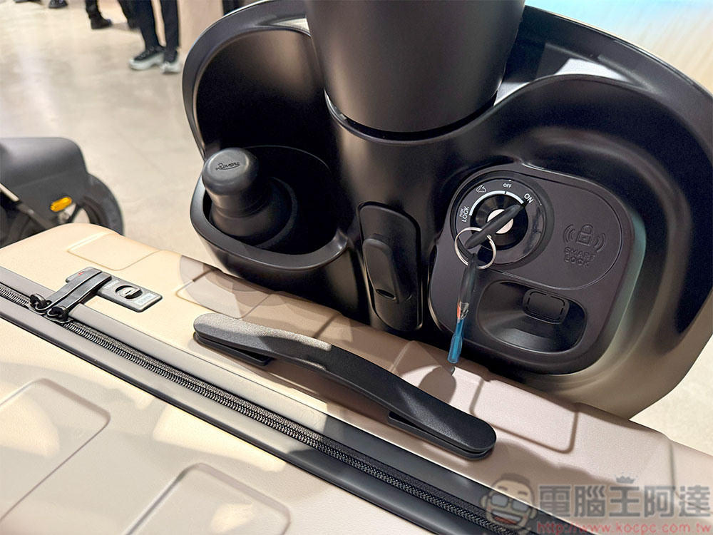二輪入門超規首選 Gogoro EZZY 500 正式登場,限時早鳥購車現折 4,000 元 - 電腦王阿達 二輪入門超規首選 Gogoro EZZY 500 正式登場,限時早鳥購車現折 4,000 元 - 電腦王阿達