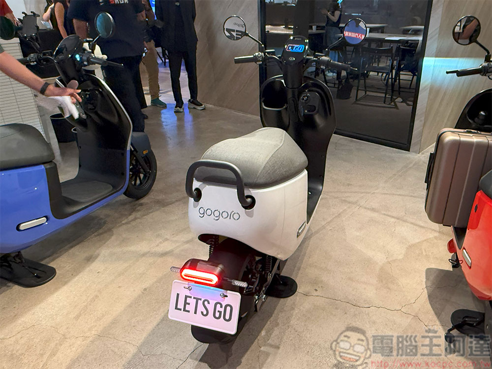 二輪入門超規首選 Gogoro EZZY 500 正式登場,限時早鳥購車現折 4,000 元 - 電腦王阿達 二輪入門超規首選 Gogoro EZZY 500 正式登場,限時早鳥購車現折 4,000 元 - 電腦王阿達