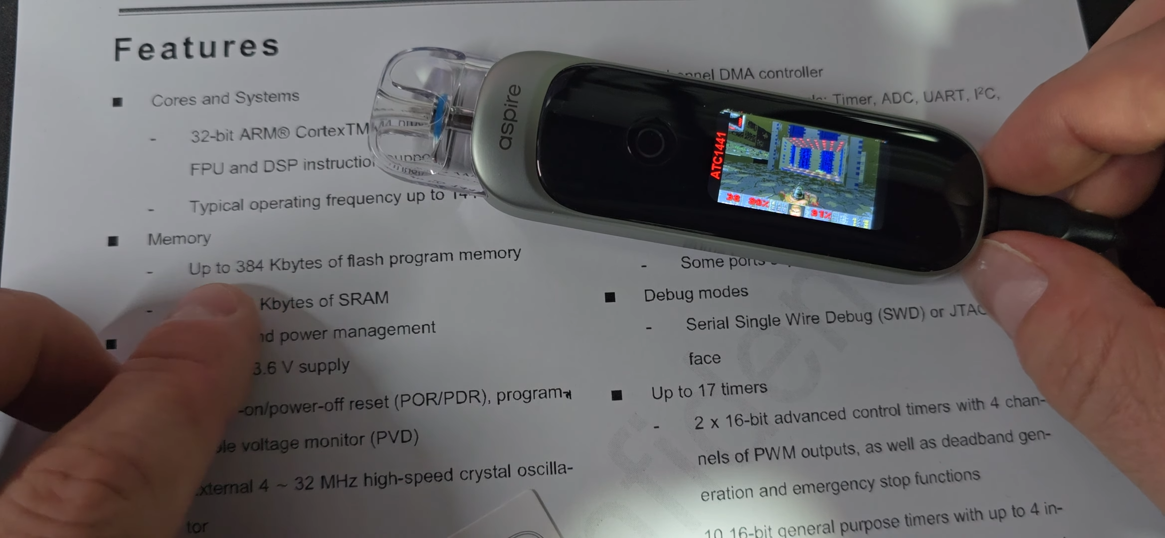 邊玩邊呼?模改玩家成功將《毀滅戰士》搬上一根「電子煙」 - 電腦王阿達 邊玩邊呼?模改玩家成功將《毀滅戰士》搬上一根「電子煙」 - 電腦王阿達