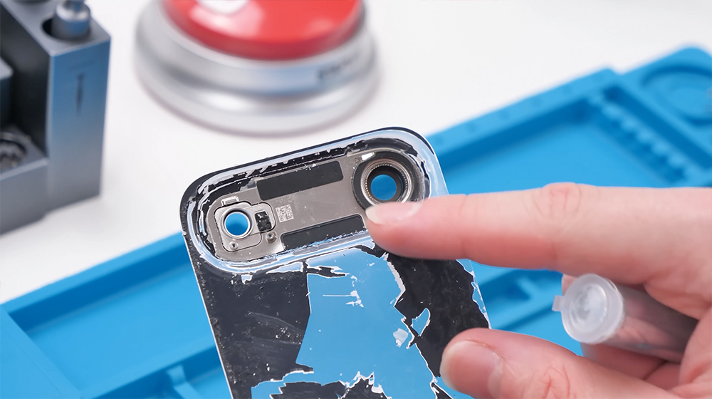 太狂了!網友親手打造透明版 iPhone Air 完整曝光蘋果精密結構 - 電腦王阿達 太狂了!網友親手打造透明版 iPhone Air 完整曝光蘋果精密結構 - 電腦王阿達