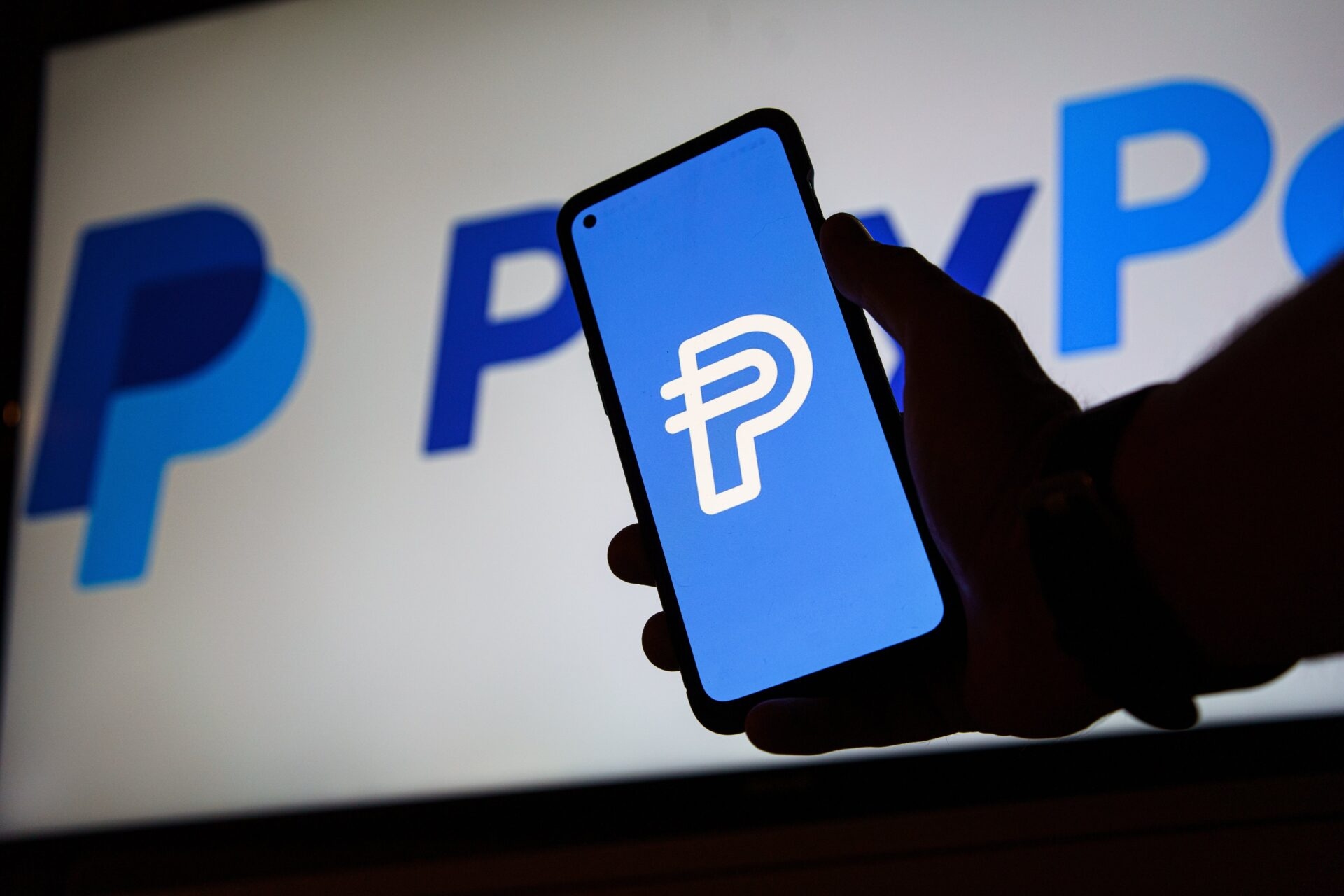 胖手指發威?PayPal 合作夥伴 Paxos 意外造出一枚價值 300 兆美元的穩定幣 - 電腦王阿達 胖手指發威?PayPal 合作夥伴 Paxos 意外造出一枚價值 300 兆美元的穩定幣 - 電腦王阿達
