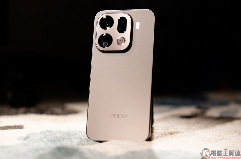 OPPO Find X9 Pro 開箱評測|2 億哈蘇長焦、原色真彩鏡頭登場!年度影像旗艦的質感與實力全面升級 - 電腦王阿達 OPPO Find X9 Pro 開箱評測|2 億哈蘇長焦、原色真彩鏡頭登場!年度影像旗艦的質感與實力全面升級 - 電腦王阿達