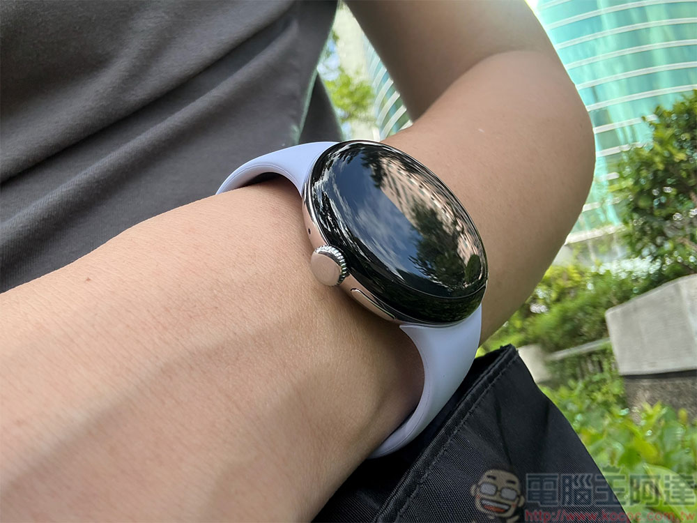 你的 Pixel Watch 出現異常行為?沒壞,是 Wear OS 6 的問題 - 電腦王阿達 Google Pixel Watch 4 實測:簡約漂亮的生活助理 - 電腦王阿達