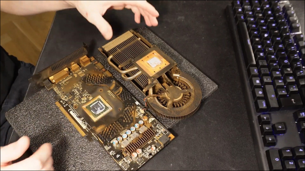 二手菸吸好吸滿的ROG 9800GT MATRIX顯卡,來看看國外 YouTuber 如何處置 - 電腦王阿達 二手菸吸好吸滿的ROG 9800GT MATRIX顯卡,來看看國外 YouTuber 如何處置 - 電腦王阿達