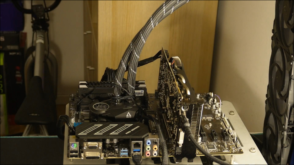 二手菸吸好吸滿的ROG 9800GT MATRIX顯卡,來看看國外 YouTuber 如何處置 - 電腦王阿達 二手菸吸好吸滿的ROG 9800GT MATRIX顯卡,來看看國外 YouTuber 如何處置 - 電腦王阿達