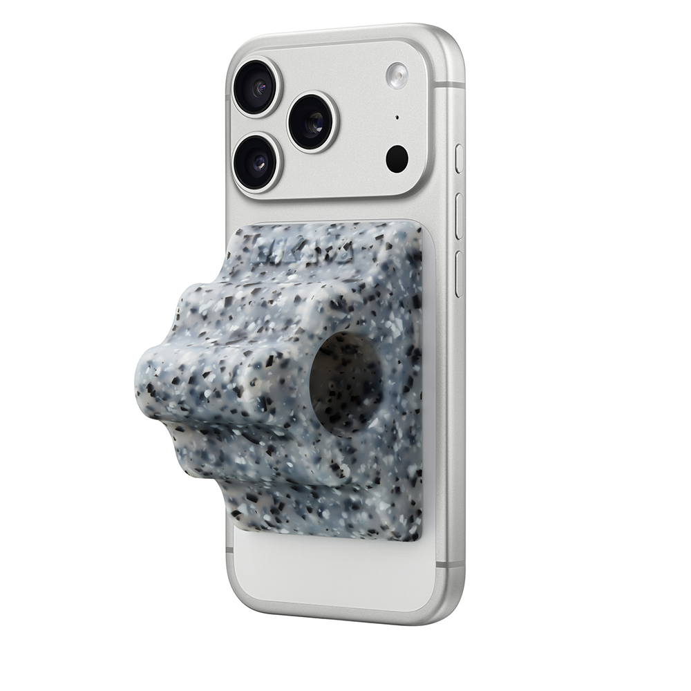 握手機不用再出力了, Apple 攜手 Hikawa 推出 iPhone 輔助握把配件 Hikawa Phone Grip&Stand - 電腦王阿達 握手機不用再出力了, Apple 攜手 Hikawa 推出 iPhone 輔助握把配件 Hikawa Phone Grip&Stand - 電腦王阿達