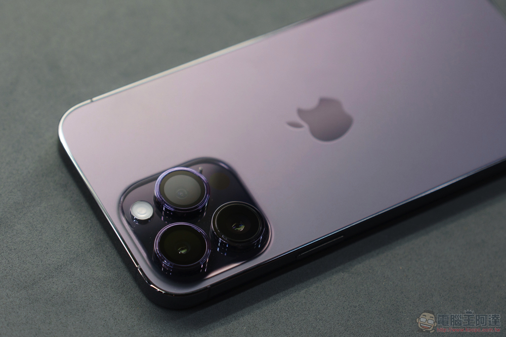 降級反升級?國外網友把 iPhone Air 換成 iPhone 14 Pro Max ,體驗更好還賺 1.5 萬 - 電腦王阿達 降級反升級?國外網友把 iPhone Air 換成 iPhone 14 Pro Max ,體驗更好還賺 1.5 萬 - 電腦王阿達