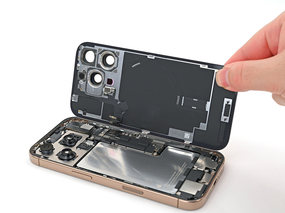 iPhone 換電池最佳時機來了!神腦限時優惠回歸,iPhone 12 到 iPhone 16 現折 500 元還能領最高 400 元購物金 - 電腦王阿達 iPhone