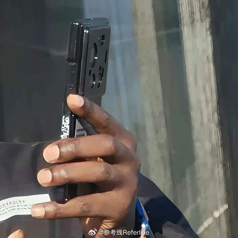 小米 Xiaomi 17 Ultra 測試機諜照首度曝光!確認三鏡頭 - 電腦王阿達 小米 Xiaomi 17 Ultra 測試機諜照首度曝光!確認三鏡頭 - 電腦王阿達
