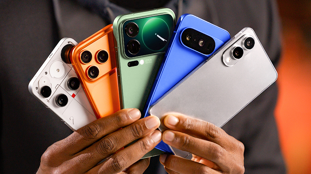 MKBHD 2025 智慧手機大賞:為何這款「基本款」手機竟能擊敗旗艦奪下年度 MVP? - 電腦王阿達 MKBHD