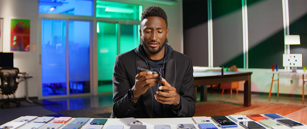 MKBHD 2025 智慧手機大賞:為何這款「基本款」手機竟能擊敗旗艦奪下年度 MVP? - 電腦王阿達 MKBHD 2025 智慧手機大賞:為何這款「基本款」手機竟能擊敗旗艦奪下年度 MVP? - 電腦王阿達