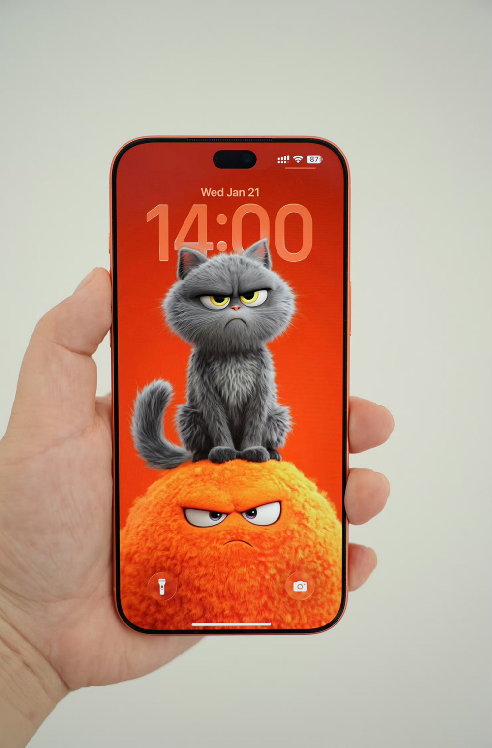 iPhone 18 螢幕新設計曝光!首款螢幕保護貼揭露動態島螢幕開孔大幅縮小 35% - 電腦王阿達 iPhone 18 螢幕新設計曝光!首款螢幕保護貼揭露動態島螢幕開孔大幅縮小 35% - 電腦王阿達