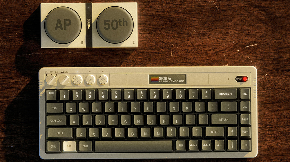 Apple 50 週年致敬之作!8BitDo Retro 68 AP50 限量機械鍵盤登場,復刻 Apple II 經典設計 - 電腦王阿達 Apple 50 週年致敬之作!8BitDo Retro 68 AP50 限量機械鍵盤登場,復刻 Apple II 經典設計 - 電腦王阿達
