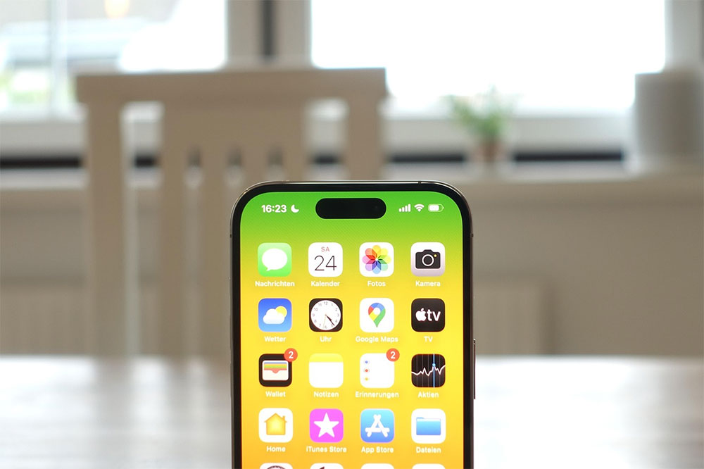 開啟 iPhone 隱藏功能「語音隔離」,讓通話更清晰 - 電腦王阿達 開啟 iPhone 隱藏功能「語音隔離」,讓通話更清晰 - 電腦王阿達