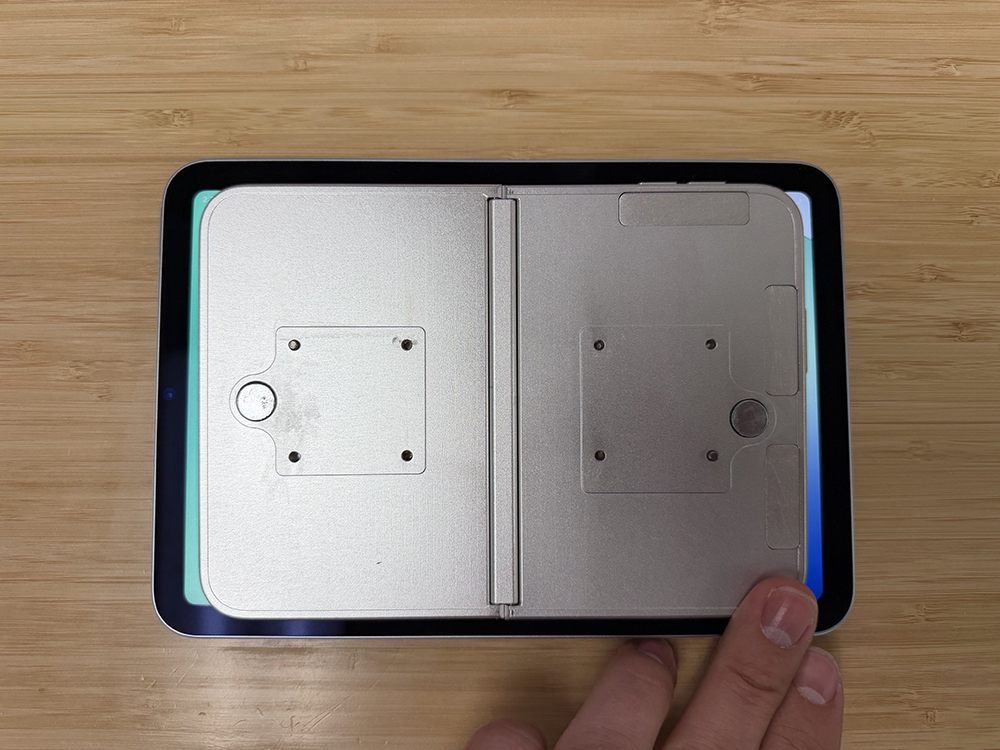 iPhone 18 Pro 系列、iPhone Ultra 摺疊機最新金屬機模曝光!與 iPad mini 、17 Pro Max 比一比 - 電腦王阿達 iPhone 18 Pro 系列、iPhone Ultra 摺疊機最新金屬機模曝光!與 iPad mini 、17 Pro Max 比一比 - 電腦王阿達