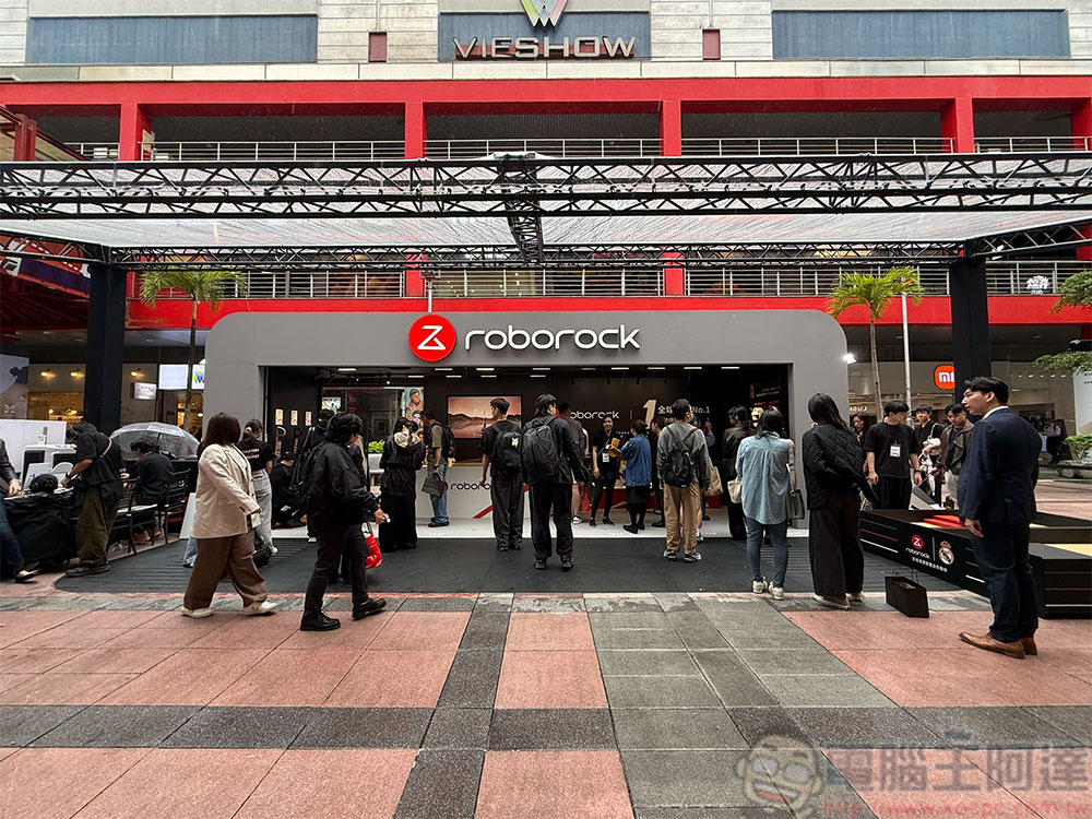 石頭科技 Roborock「清潔萬事屋」信義街頭歡迎你,親身體驗 CES 同款技術 - 電腦王阿達 石頭科技 Roborock「清潔萬事屋」信義街頭歡迎你,親身體驗 CES 同款技術 - 電腦王阿達