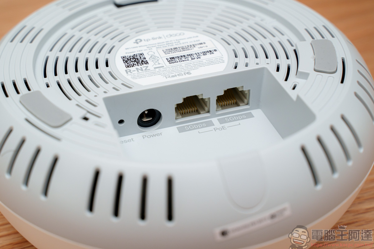 TP-Link Deco BE65-PoE 開箱實測:結合 TL-SG105PP-M2 PoE 交換器,打造透天厝無死角 Wi-Fi 7 美學網路 - 電腦王阿達 TP-Link Deco BE65-PoE 開箱實測:結合 TL-SG105PP-M2 PoE 交換器,打造透天厝無死角 Wi-Fi 7 美學網路 - 電腦王阿達