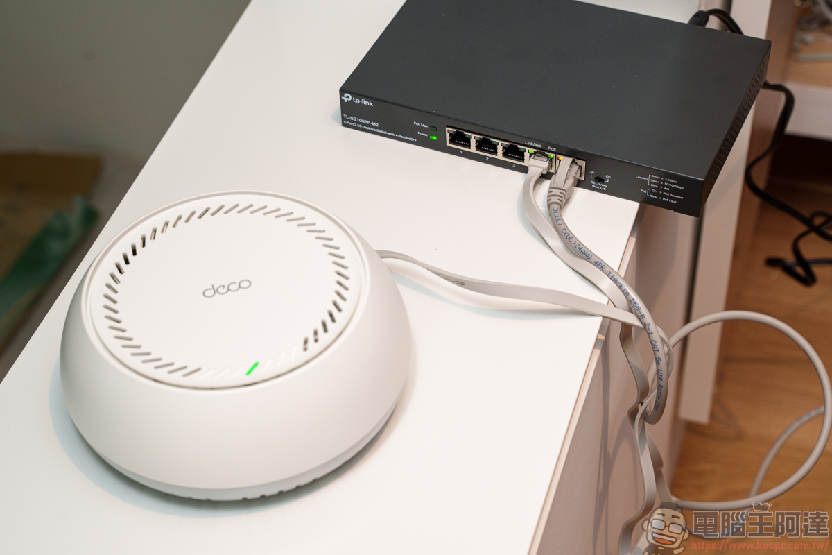 TP-Link Deco BE65-PoE 開箱實測:結合 TL-SG105PP-M2 PoE 交換器,打造透天厝無死角 Wi-Fi 7 美學網路 - 電腦王阿達 TP-Link Deco BE65-PoE 開箱實測:結合 TL-SG105PP-M2 PoE 交換器,打造透天厝無死角 Wi-Fi 7 美學網路 - 電腦王阿達