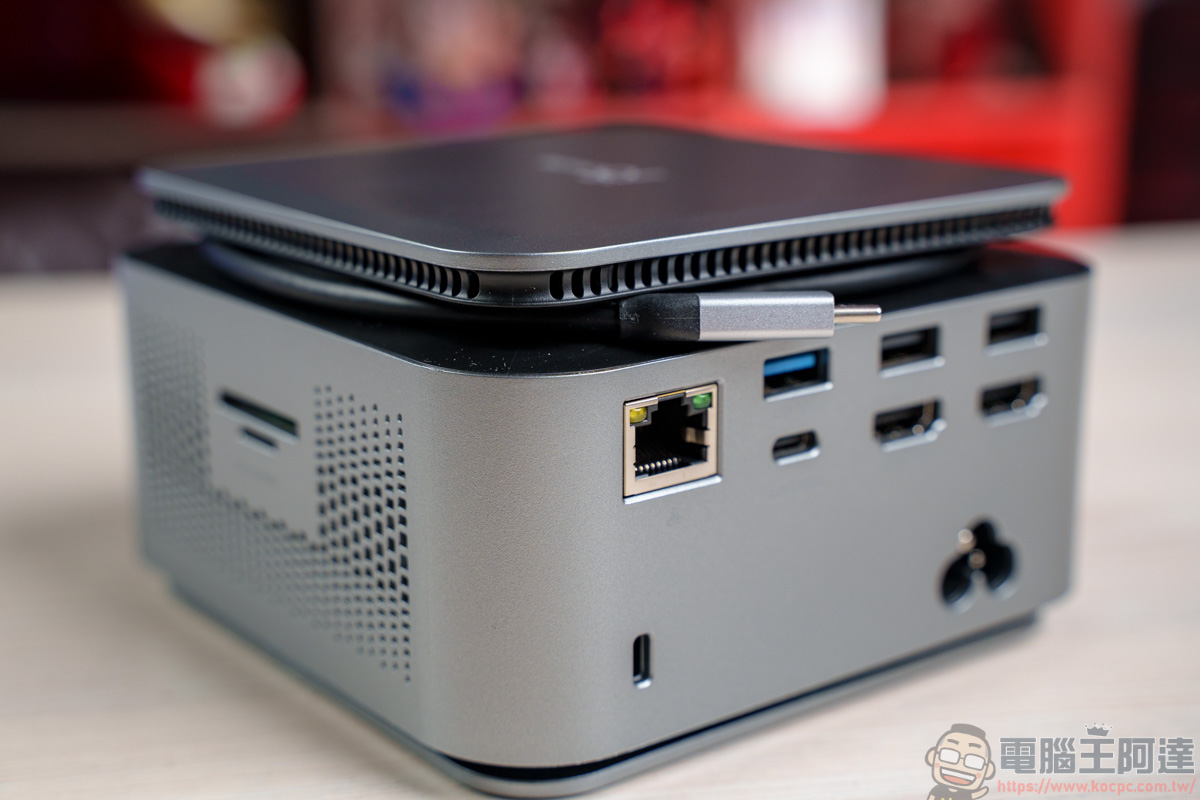 MacBook M 系列雙螢幕救星!j5create JCDP4140 14合1擴充基座開箱:讓你無痛突破 Apple 硬體限制 - 電腦王阿達 MacBook M 系列雙螢幕救星!j5create JCDP4140 14合1擴充基座開箱:讓你無痛突破 Apple 硬體限制 - 電腦王阿達